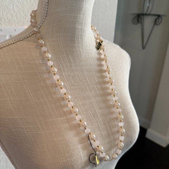 Milky Quartz and Synthetic Pearl Necklace - Picture 10 of 10